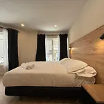 Cc 3*